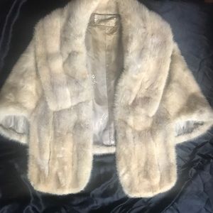 Light Chestnut Authenticated Fur Stole